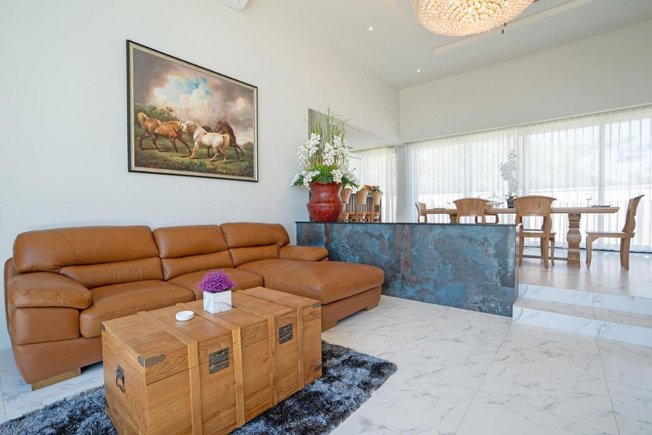 Gold Chariot Pool Villa, Phuket - Sha Plus Certified Bang Tao Beach  Exterior foto